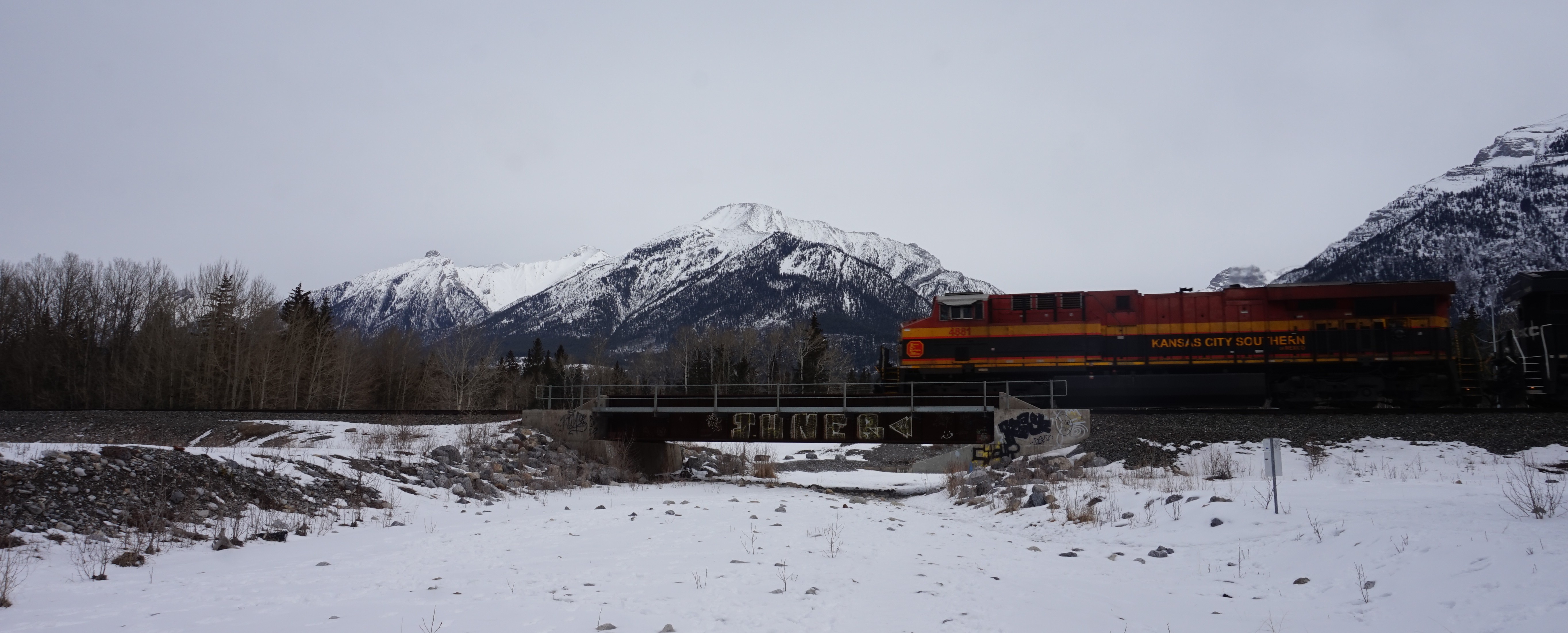 Three Sisters Trail Train